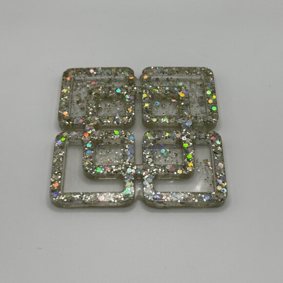 Holographic Linked Squares Resin Charm - Picture 1 of 2